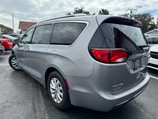 CHRYSLER PACIFICA - Thumbnail 5