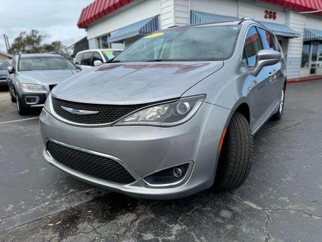 CHRYSLER PACIFICA - Thumbnail 3