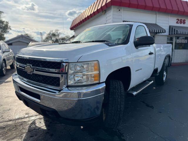 CHEVROLET SILVERADO 2500 HD REGULAR CAB - Thumbnail 3