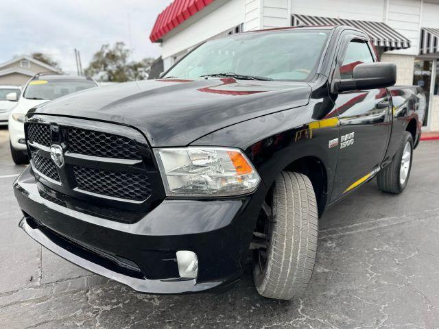 RAM 1500 REGULAR CAB - Thumbnail 3