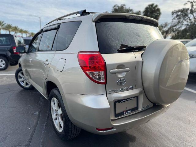 TOYOTA RAV4 - Thumbnail 5