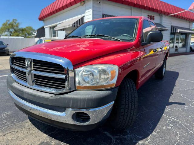 DODGE RAM 1500 QUAD CAB - Thumbnail 3