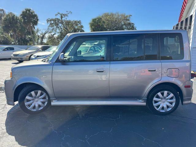 SCION XB - Thumbnail 4