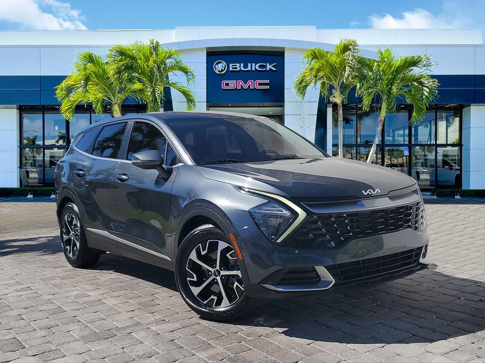 Kia Sportage - View 1