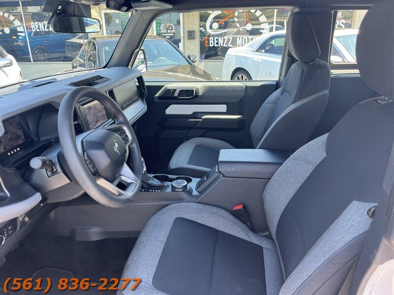 Ford Bronco - Thumbnail 8