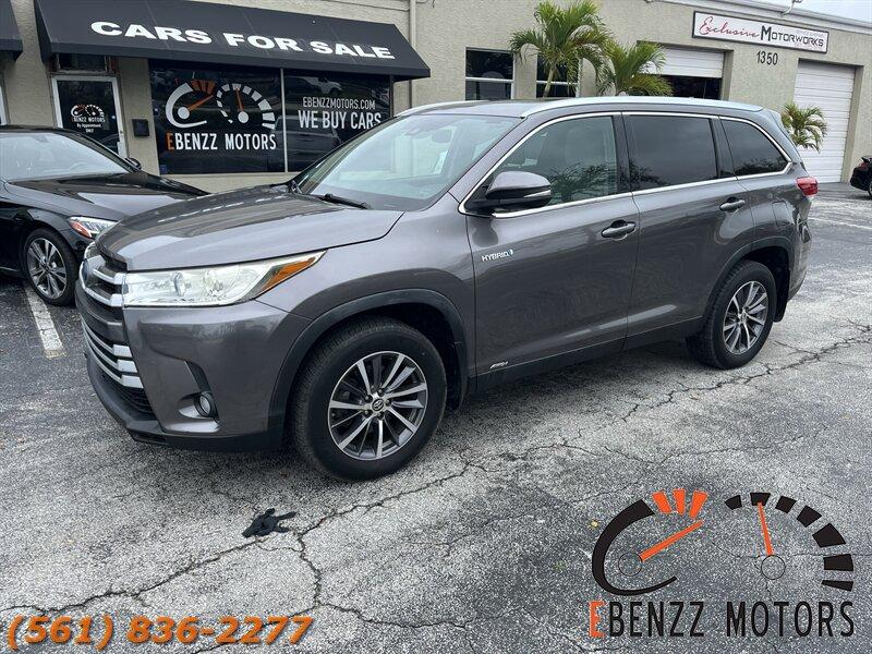 Toyota Highlander Hybrid Xle - View 1