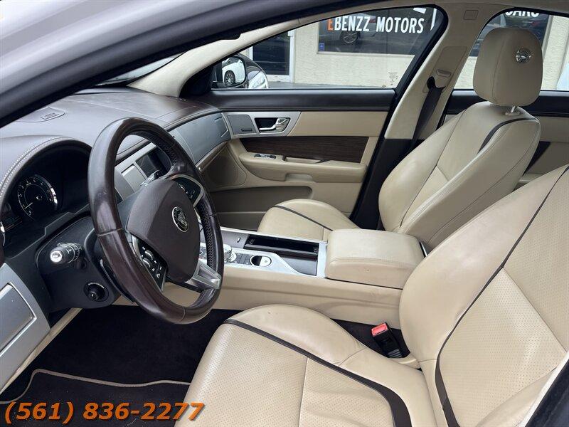 Jaguar Xf 3.0 Portfolio - Thumbnail 9