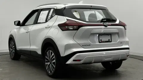 Nissan Kicks Sv - Thumbnail 6
