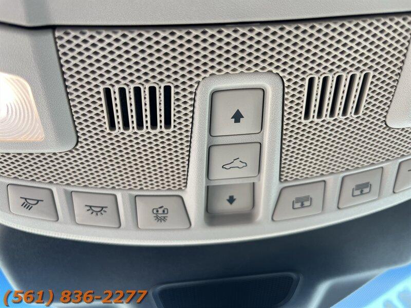 Lincoln Nautilus Reserve - Thumbnail 15