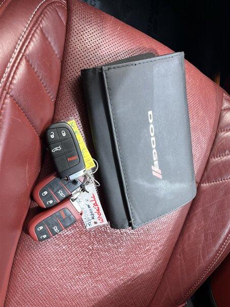 Dodge Challenger Srt Hellcat - Thumbnail 16