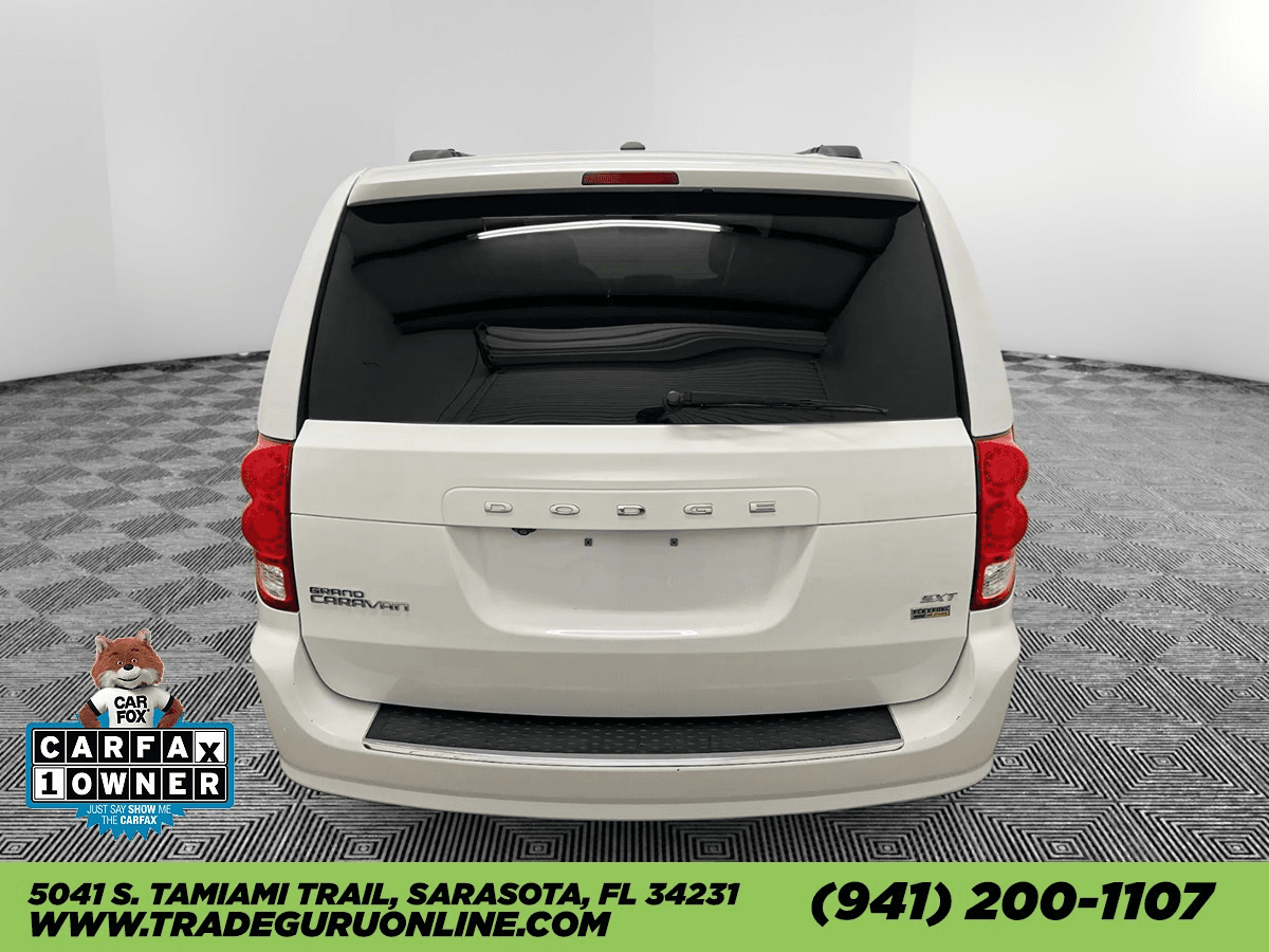 Dodge Grand Caravan Sxt - Thumbnail 3