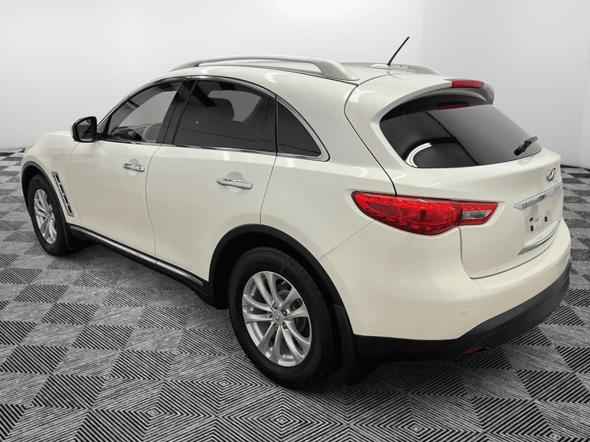 Infiniti Fx35 - Thumbnail 6