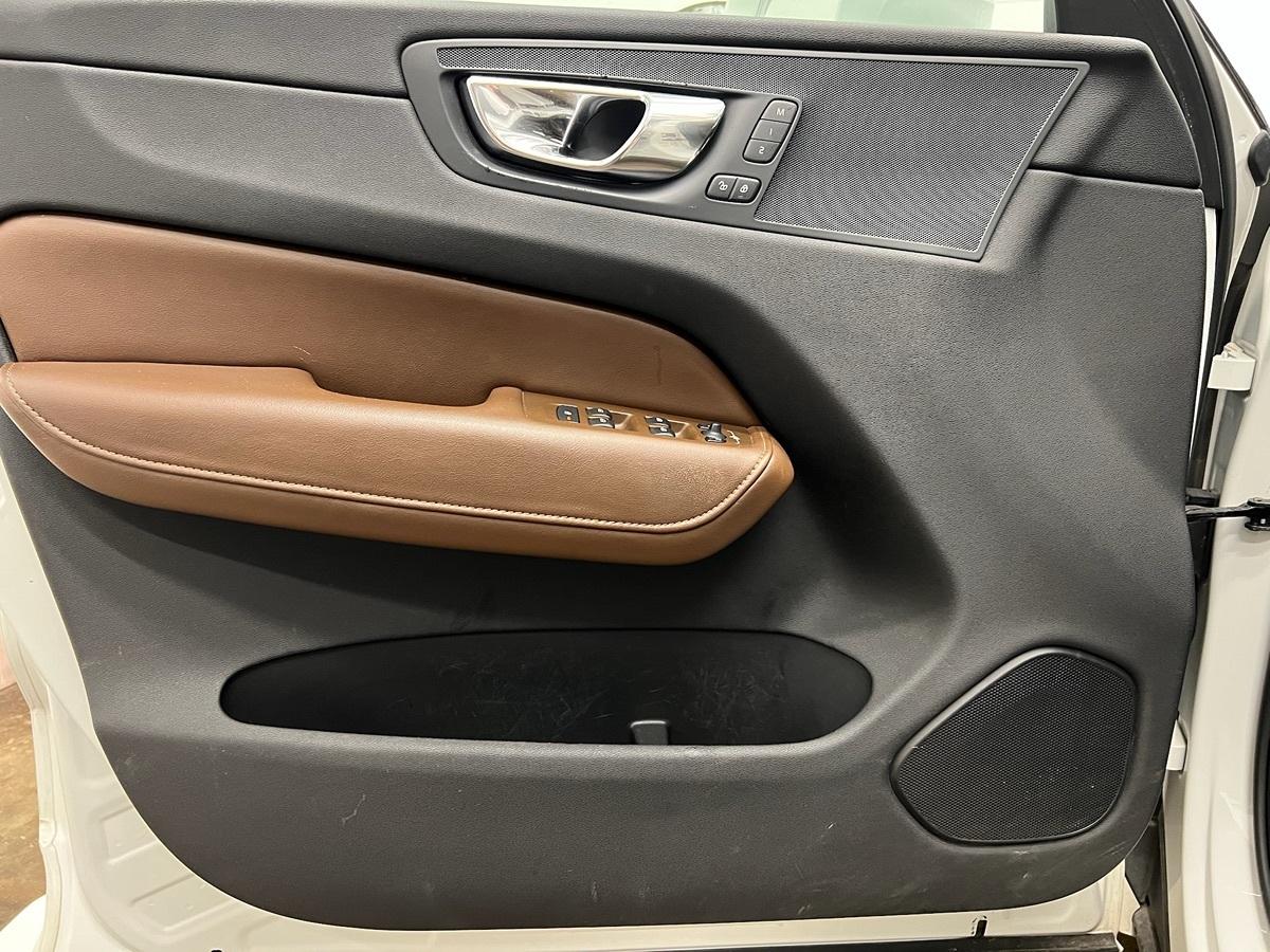 Volvo Xc60 Inscription - Thumbnail 9