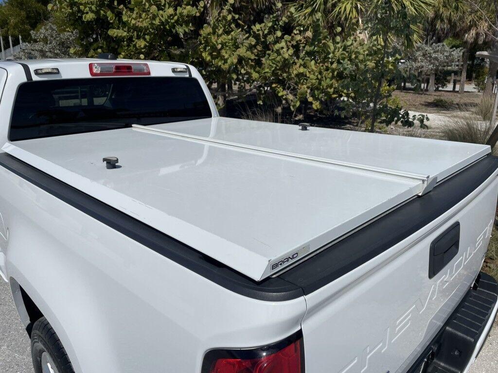 Chevrolet Colorado - Thumbnail 3