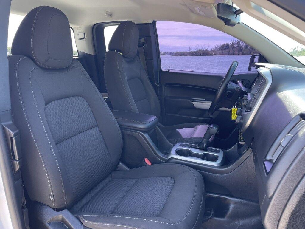 Chevrolet Colorado - Thumbnail 8