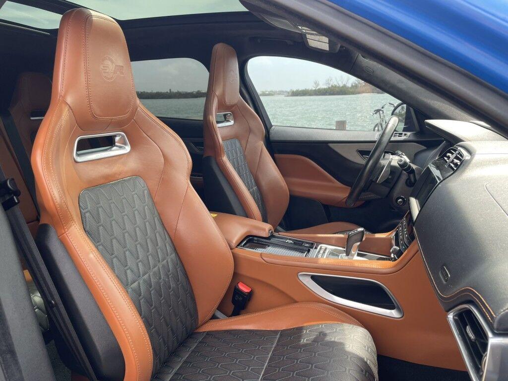 Jaguar F-PACE - Thumbnail 7