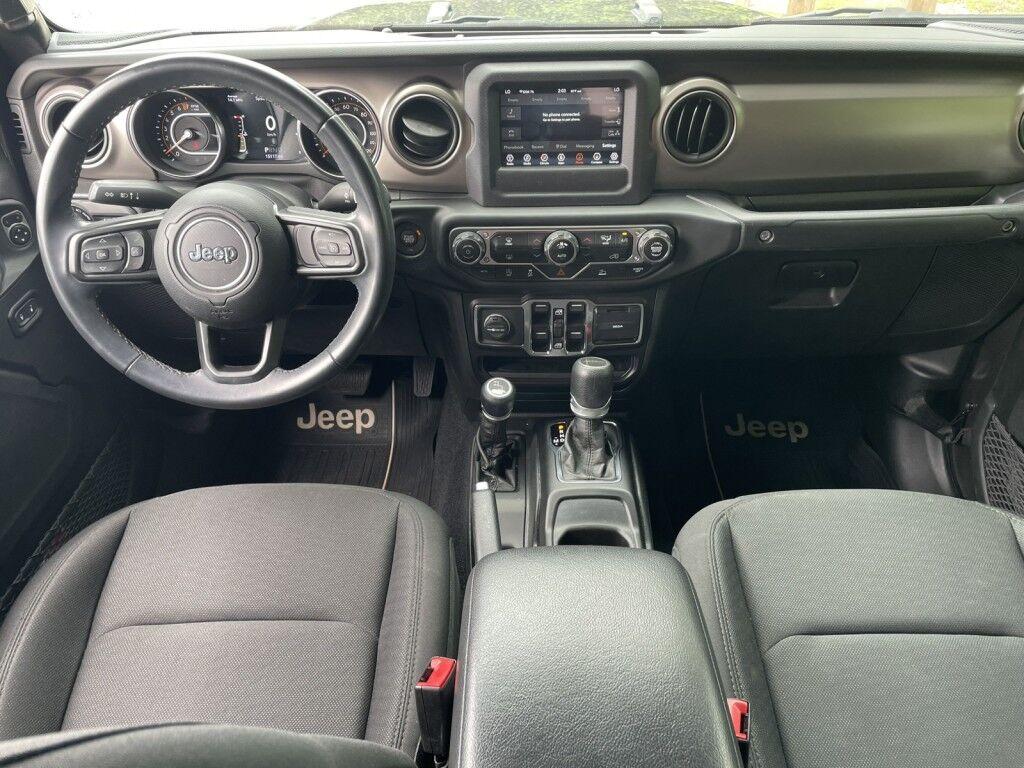 Jeep Gladiator - Thumbnail 13