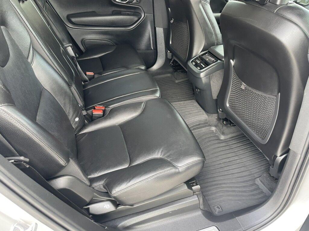 Volvo XC90 - Thumbnail 12