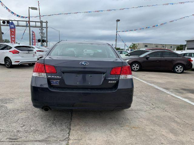 Subaru Legacy - Thumbnail 6