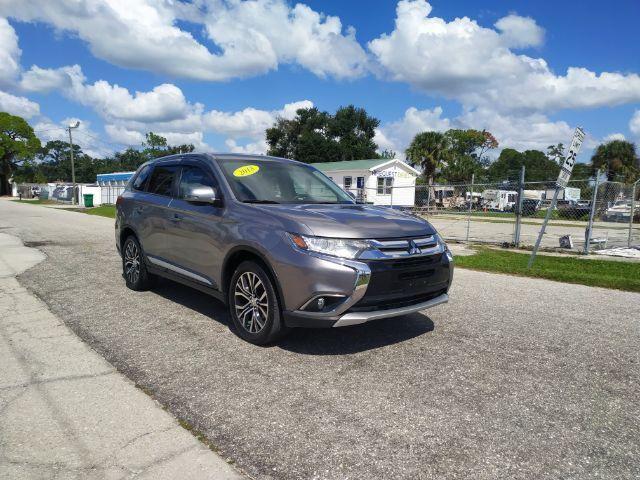 Mitsubishi Outlander - Thumbnail 8