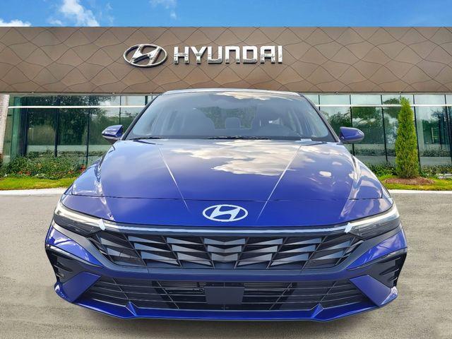 Hyundai Elantra Sel Convenience - Thumbnail 2