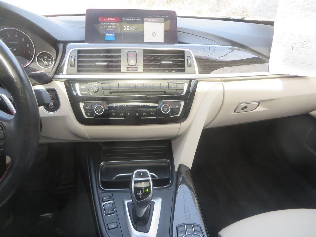 Bmw 4 Seriesgran Coupe - Thumbnail 19