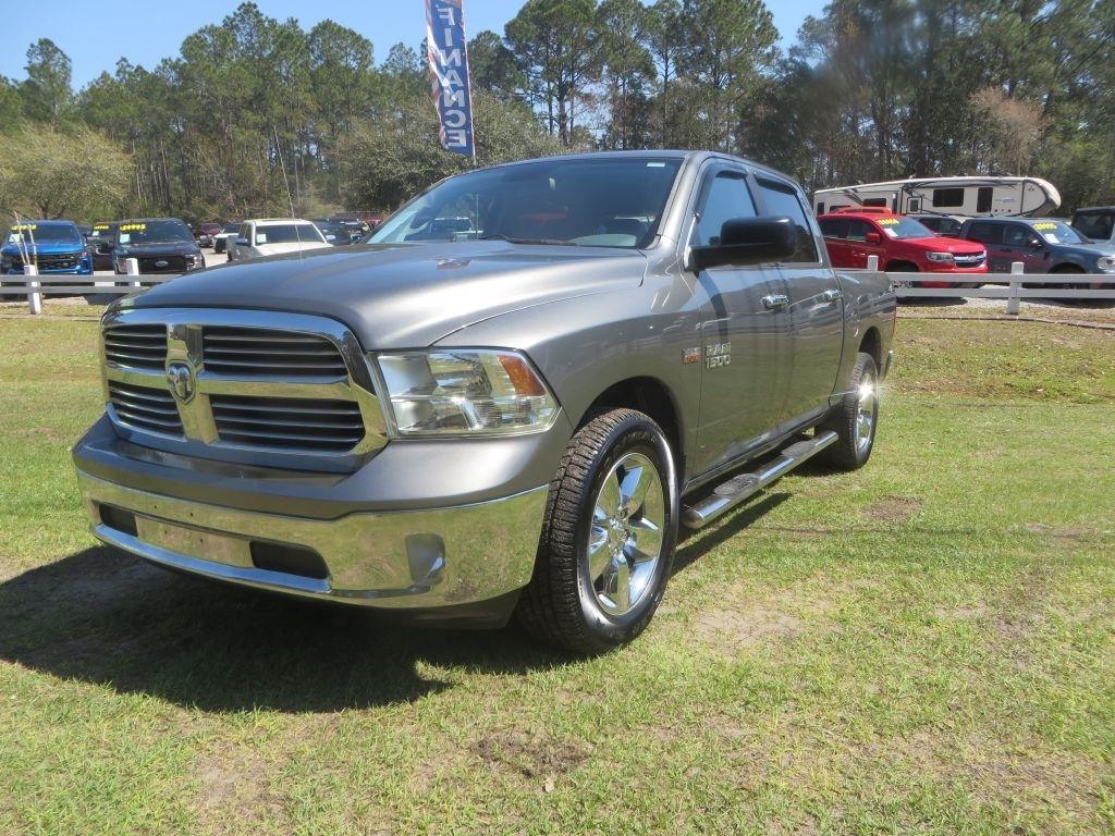Ram 1500Slt - Thumbnail 2
