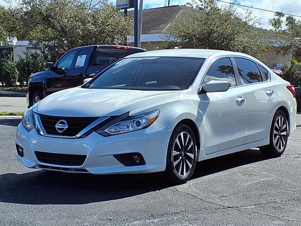 Nissan Altima2.5 Sv - Thumbnail 18