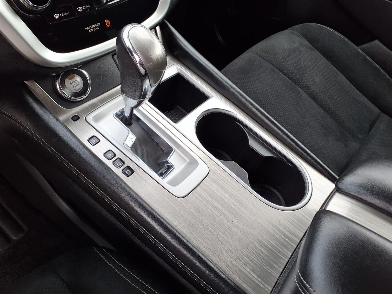 Nissan Murano - Thumbnail 9