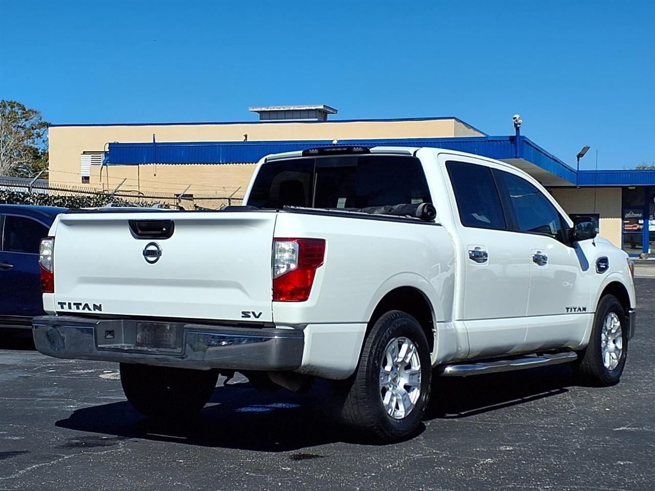 Nissan Titan2Wd Crew Cab Se - Thumbnail 4