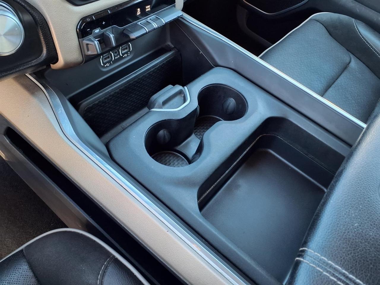 Ram 15004Wd Crew Cab 149" Laramie - Thumbnail 8