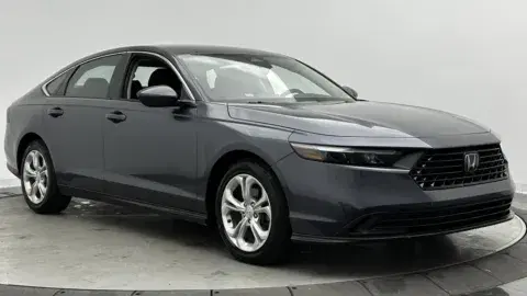 Honda Accord Sedan Lx - Thumbnail 4