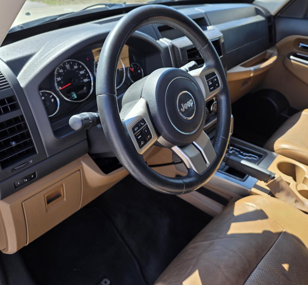 Jeep Liberty4Wd 4Dr Limited - Thumbnail 11