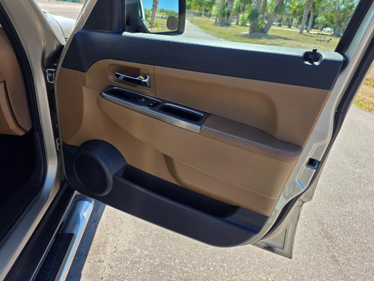 Jeep Liberty4Wd 4Dr Limited - Thumbnail 16