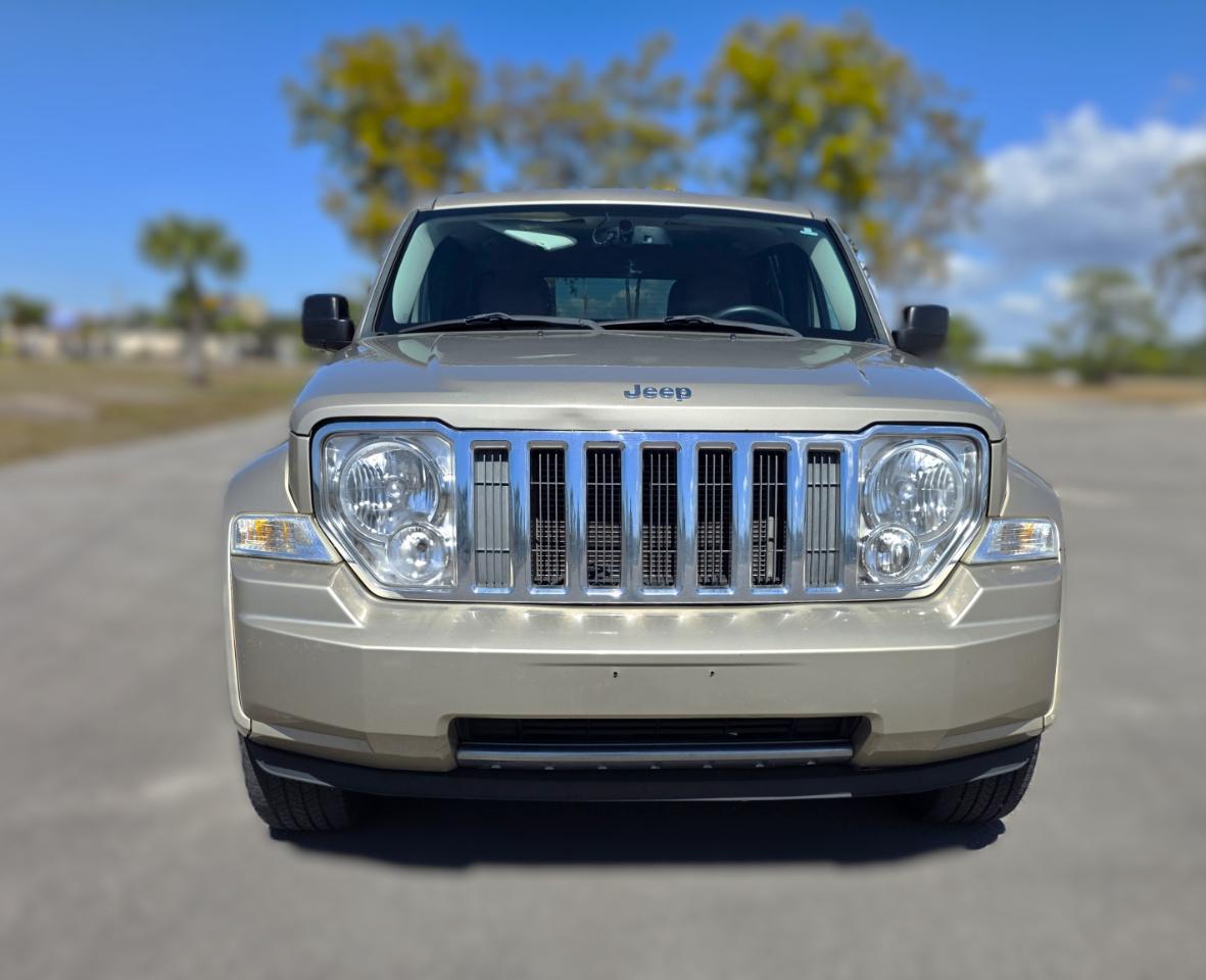 Jeep Liberty4Wd 4Dr Limited - Thumbnail 2