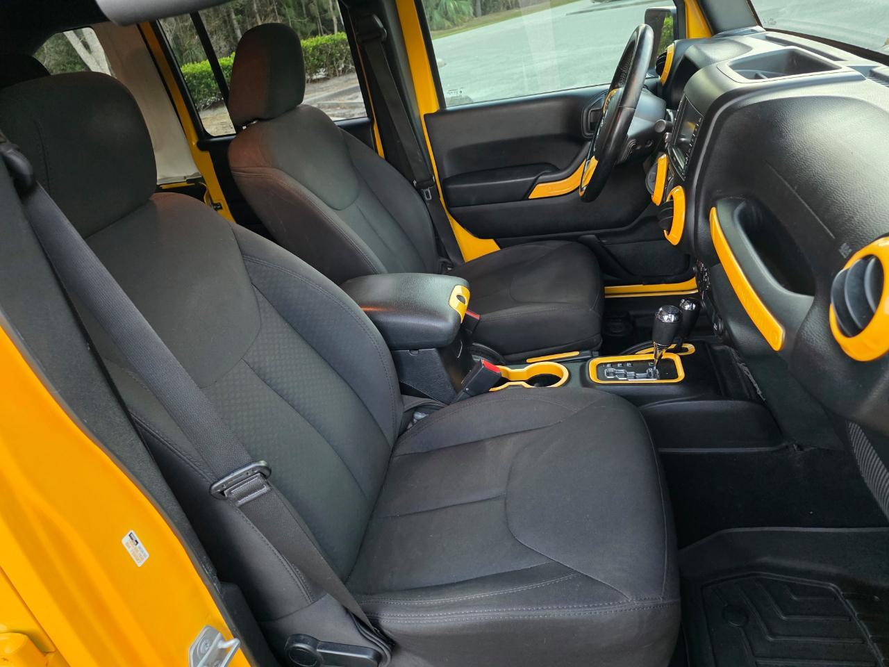 Jeep Wrangler Unlimited4Wd 4Dr Sport - Thumbnail 17