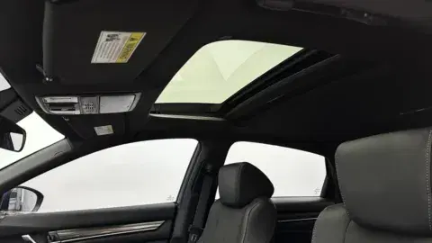 Honda Accord Sedan Sport 2.0T - Thumbnail 6