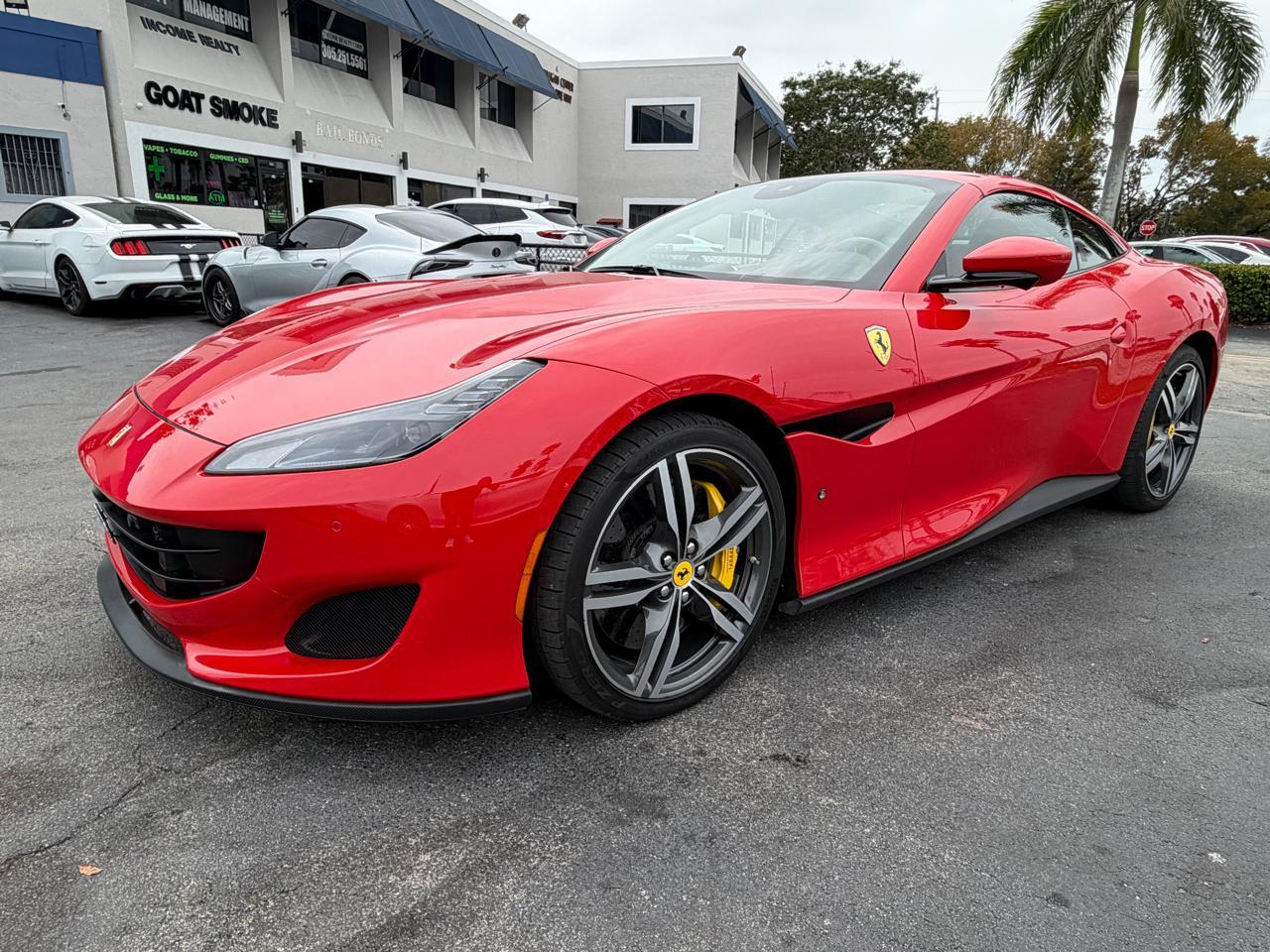 Ferrari Portofino Convertible - Thumbnail 6