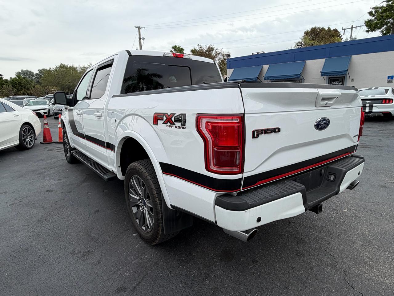 Ford F-150 Lariat Supercrew 4Wd - Thumbnail 9