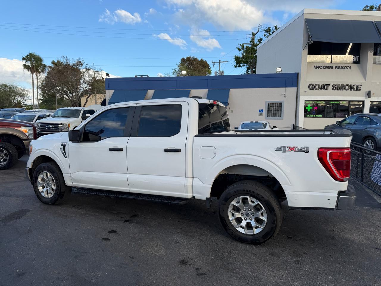 Ford F-150 Xlt Lariat - Thumbnail 10