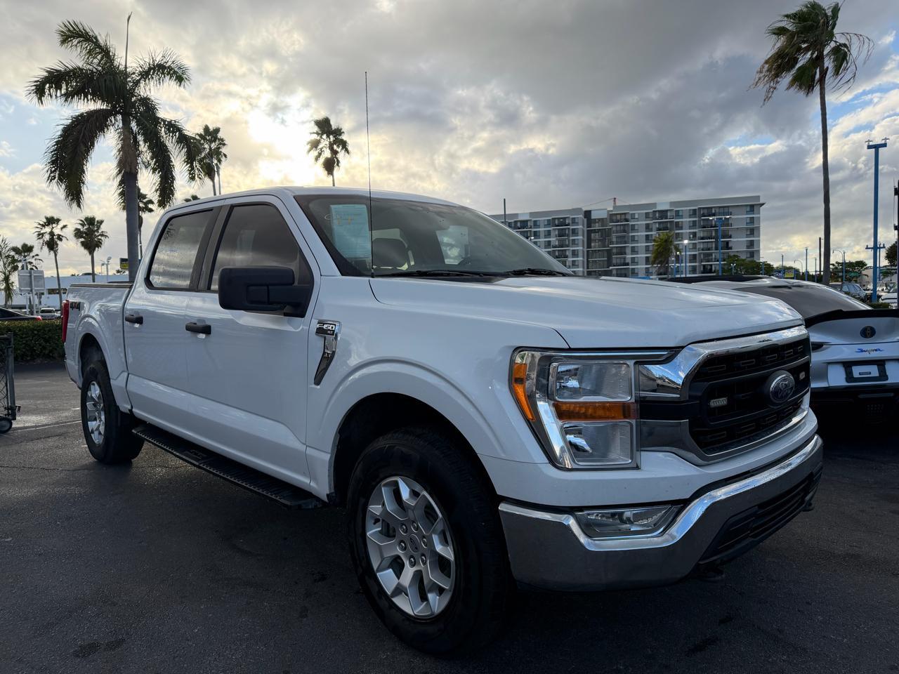 Ford F-150 Xlt Lariat - View 1