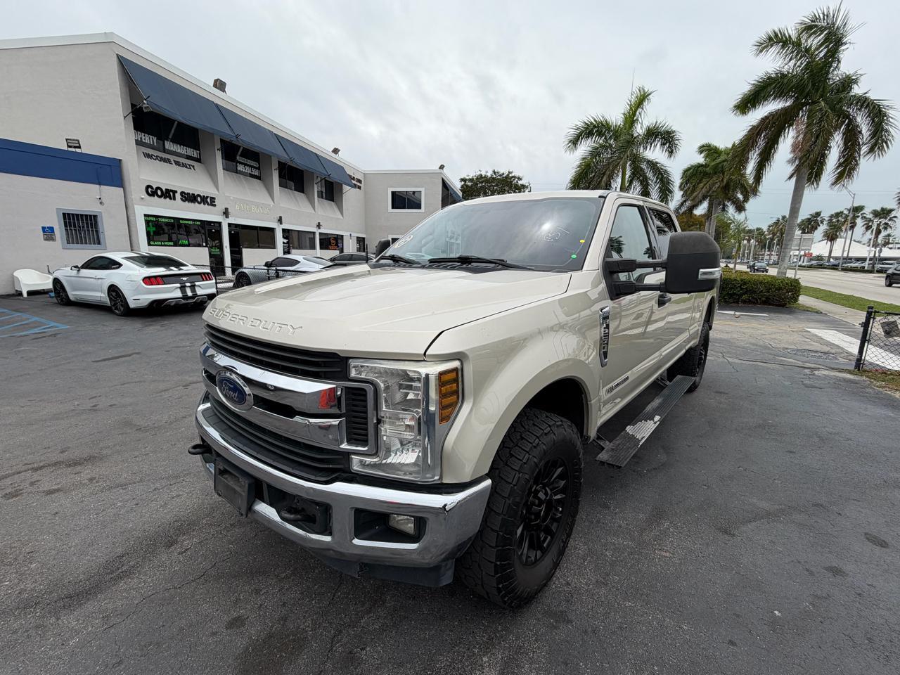 Ford F-250 Sd King Ranch Crew Cab 4Wd - Thumbnail 9