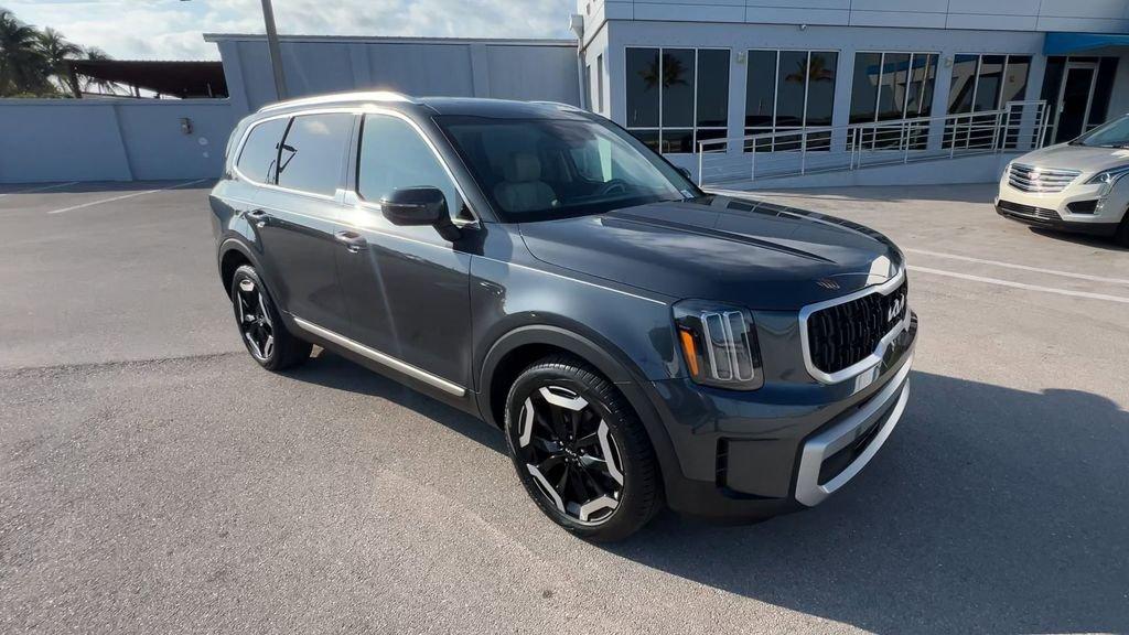 Kia Telluride Ex Fwd - Thumbnail 3