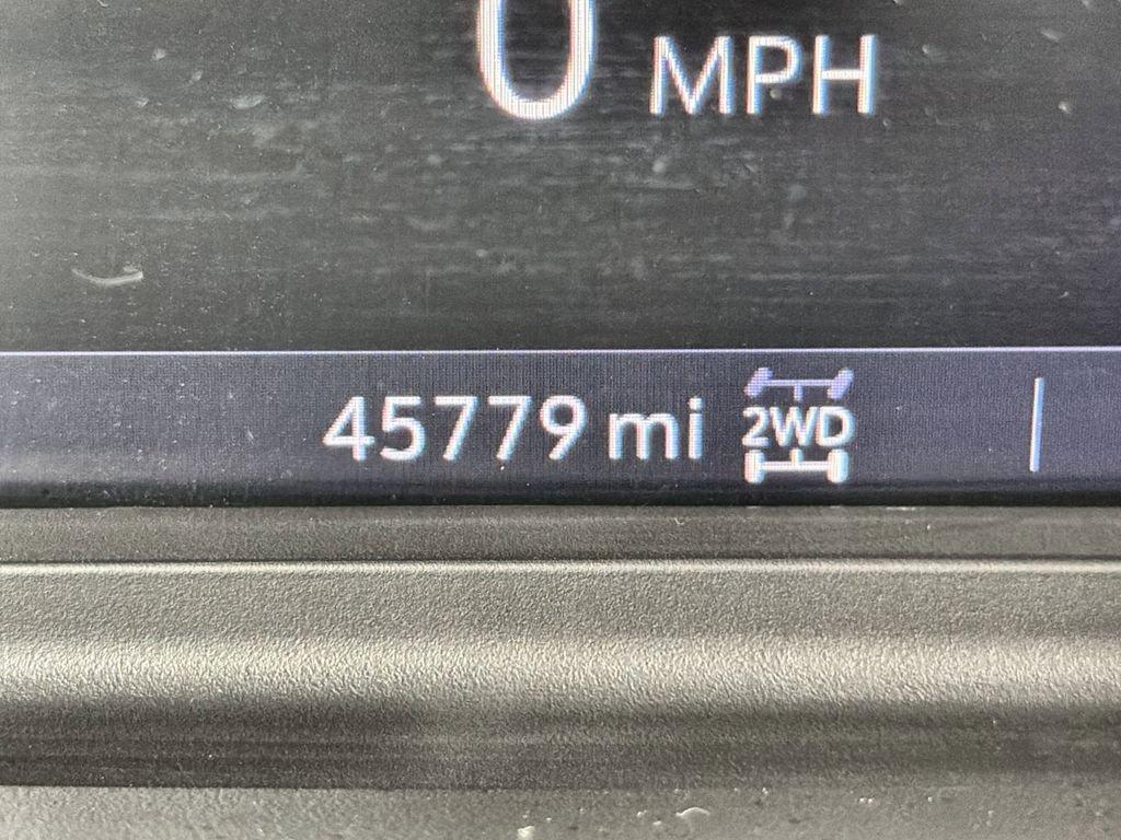 Chevrolet Silverado 1500 Rst 4Wd Crew Cab - Thumbnail 19