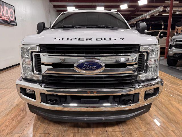 FORD F250 SUPER DUTY CREW CAB - Thumbnail 3