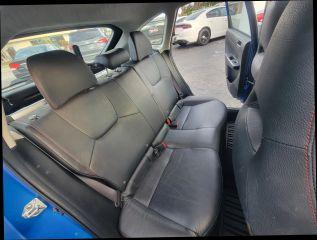 Subaru Impreza - Thumbnail 3