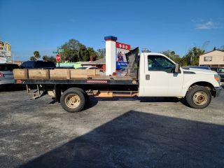 Ford F350 Super Duty Regular Cab & Chassis - Thumbnail 5