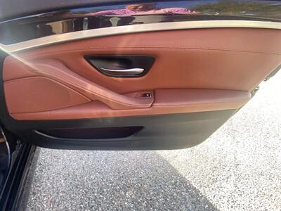 Bmw 5 Series 528I Xdrive - Thumbnail 17