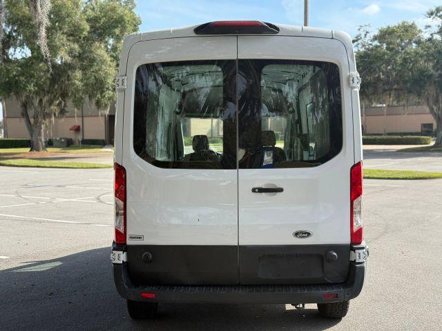 Ford Transit 250 Van - Thumbnail 12