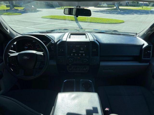 Ford F150 Supercrew Cab - Thumbnail 15